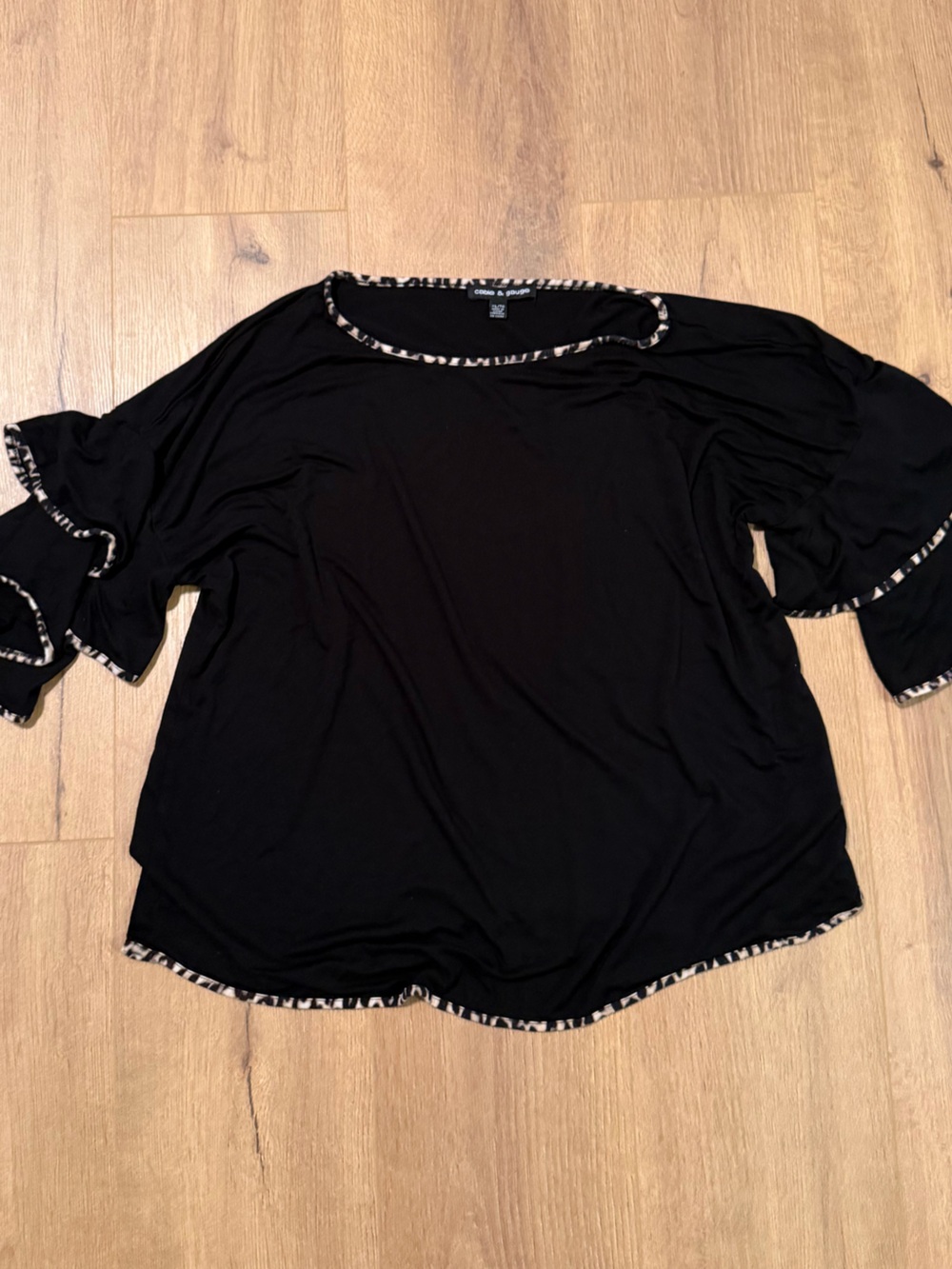 Cable & Gauge Black Scoop-Neck Top with Leopard Trim
